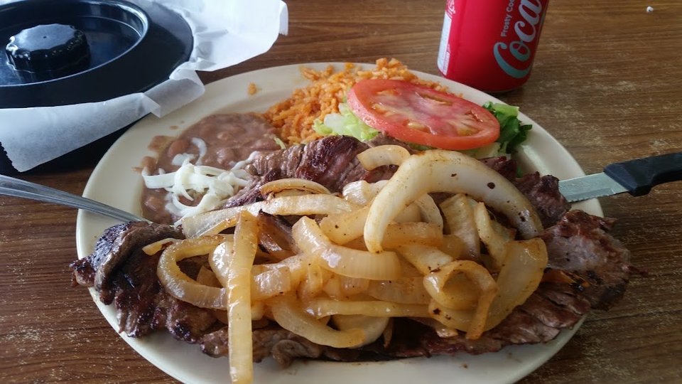 Steak Encebollado