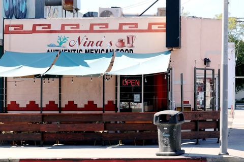 Nina's Mexican Food